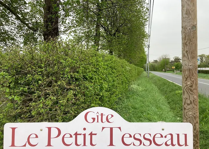Du Petit Tesseau * Candé