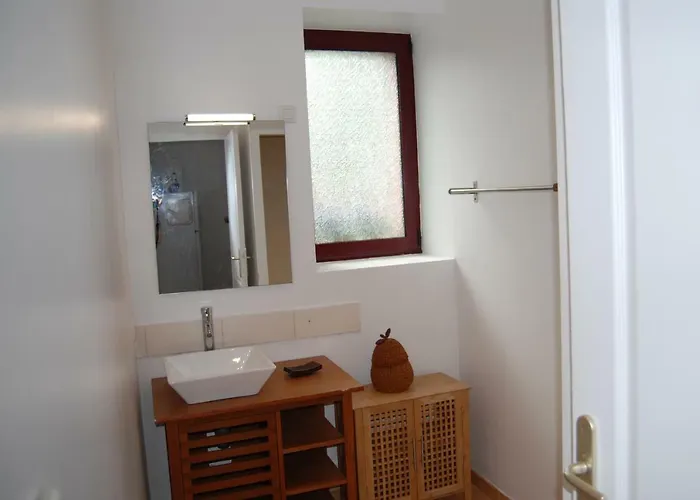 Du Petit Tesseau Nyaraló *